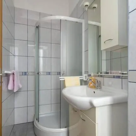 Grosse In Split- Diokletianpalast-naehe By Interhome Apartment